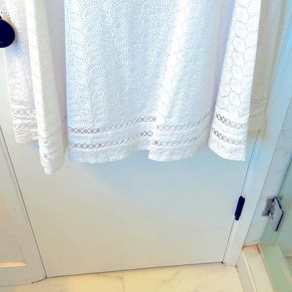 Calvin Klein Eyelet Sleeveless Fit And Flare Dress in White Size  14 NWT - Picture 4 of 6